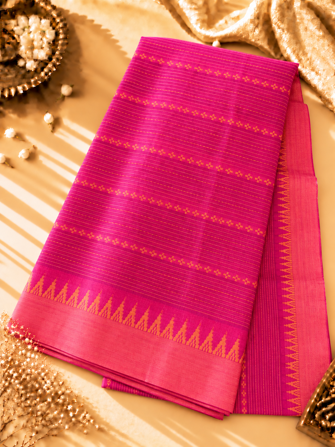 Vibrant Magenta Pink Pure Cotton woven Saree with Contrast Blouse