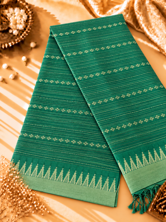 Emerald Green Pure Cotton woven Saree with Contrast Blouse