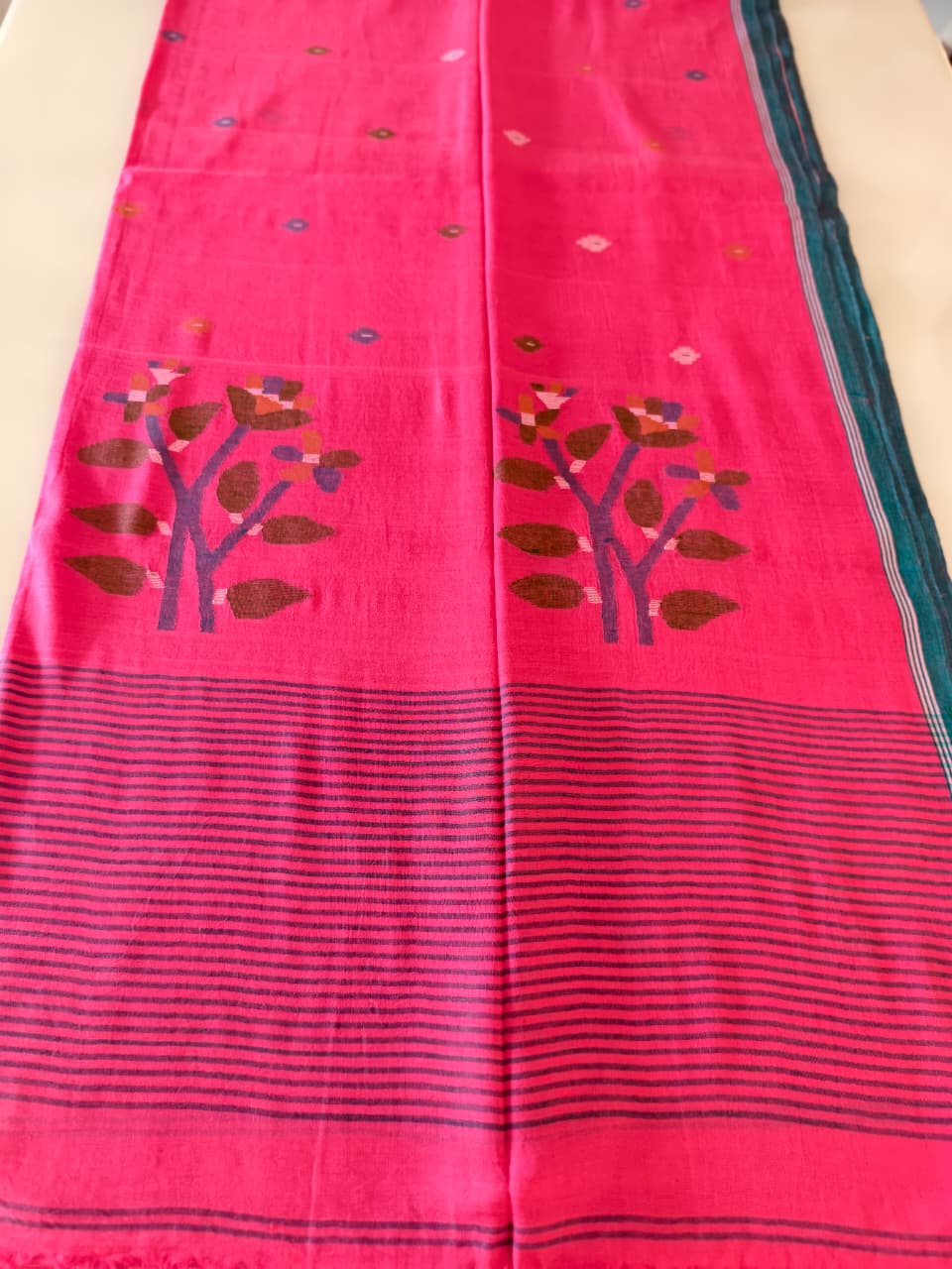 Vibrant Fuchsia Muslin Cotton Handloom Jamdani Saree