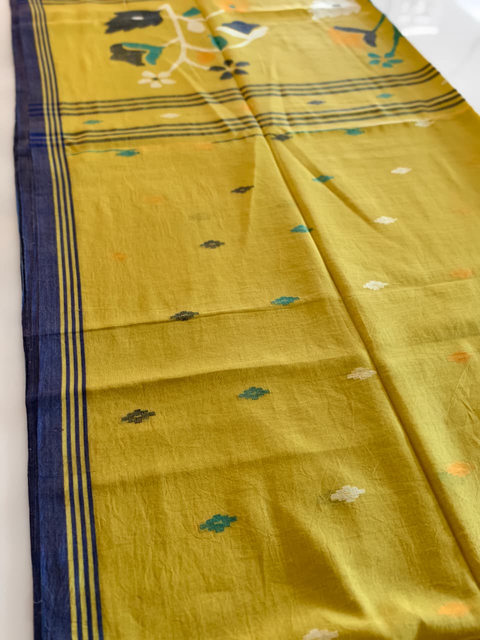 Mehendi Green Muslin Cotton Handloom Jamdani Saree