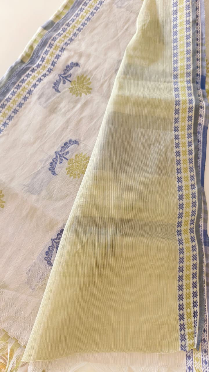 Pure Cotton Saree with Woven Floral Motifs & Contrast Border
