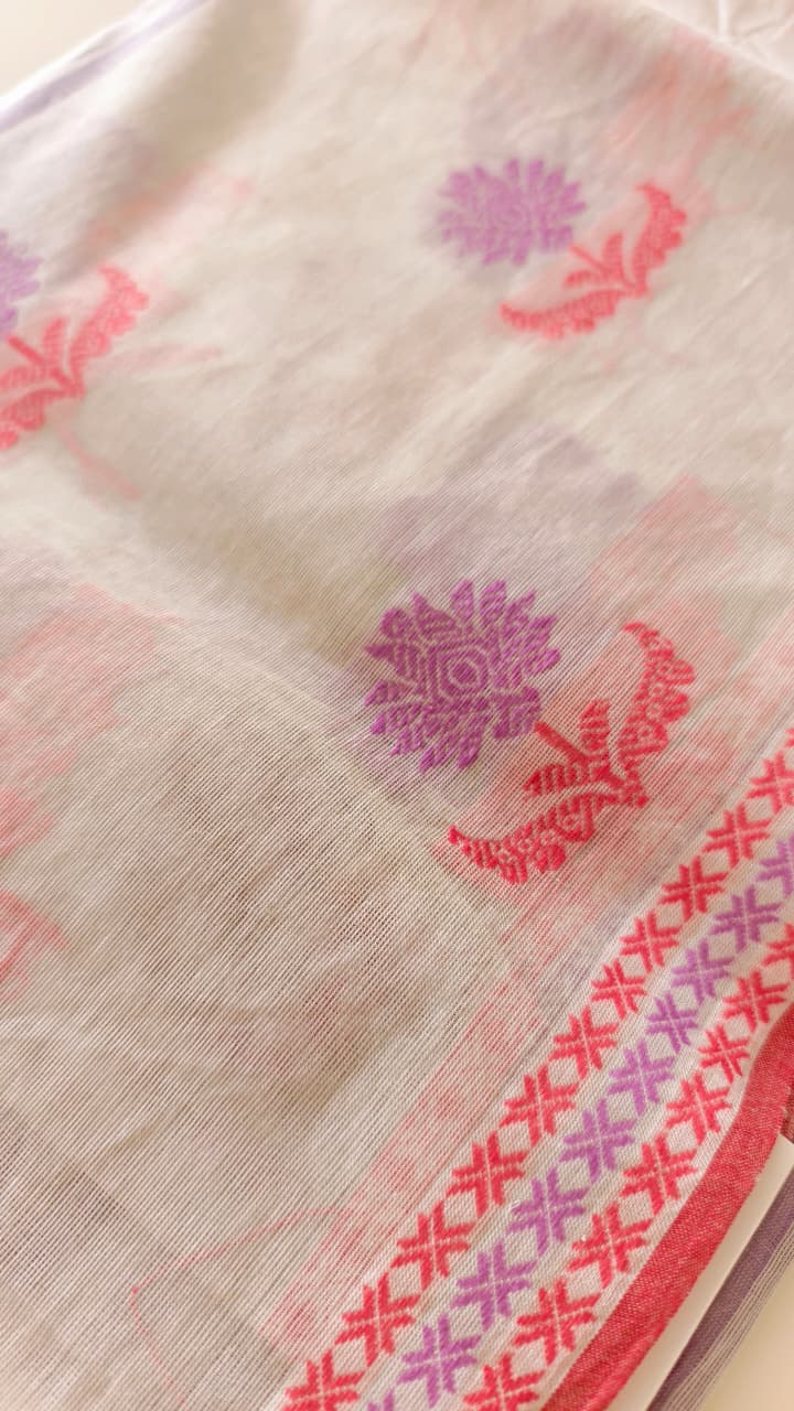 Lavender Pure Cotton Saree with woven Floral Motifs & Contrast Border