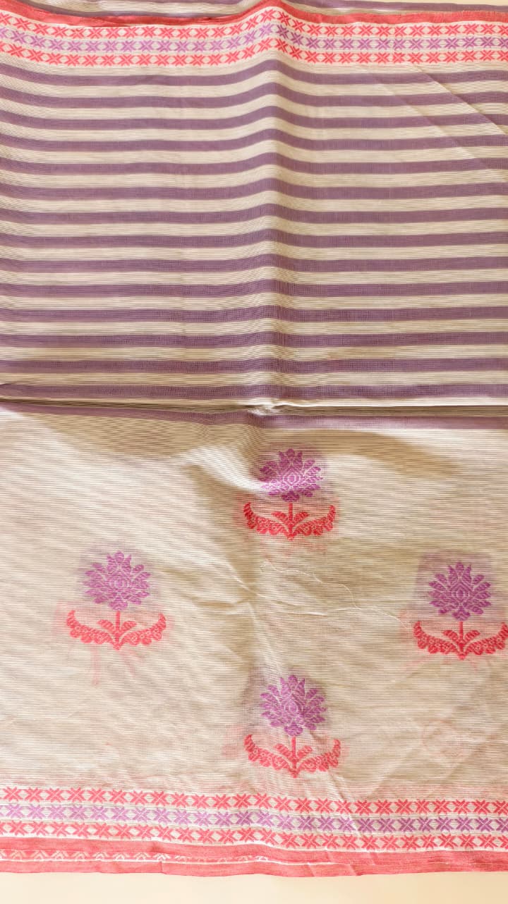 Lavender Pure Cotton Saree with woven Floral Motifs & Contrast Border