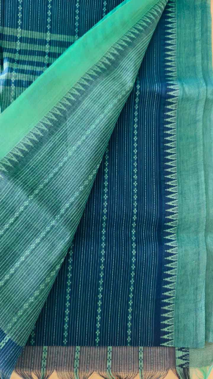 Blue Pure Cotton woven Saree with Contrast Blouse
